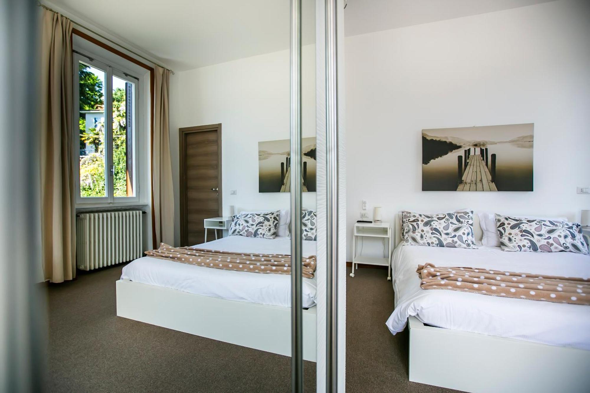 Hotel Darsena Di Riva Grande à Moltrasio Extérieur photo
