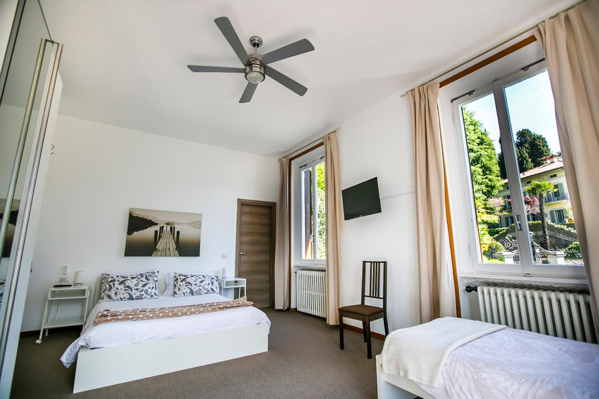 Hotel Darsena Di Riva Grande à Moltrasio Extérieur photo